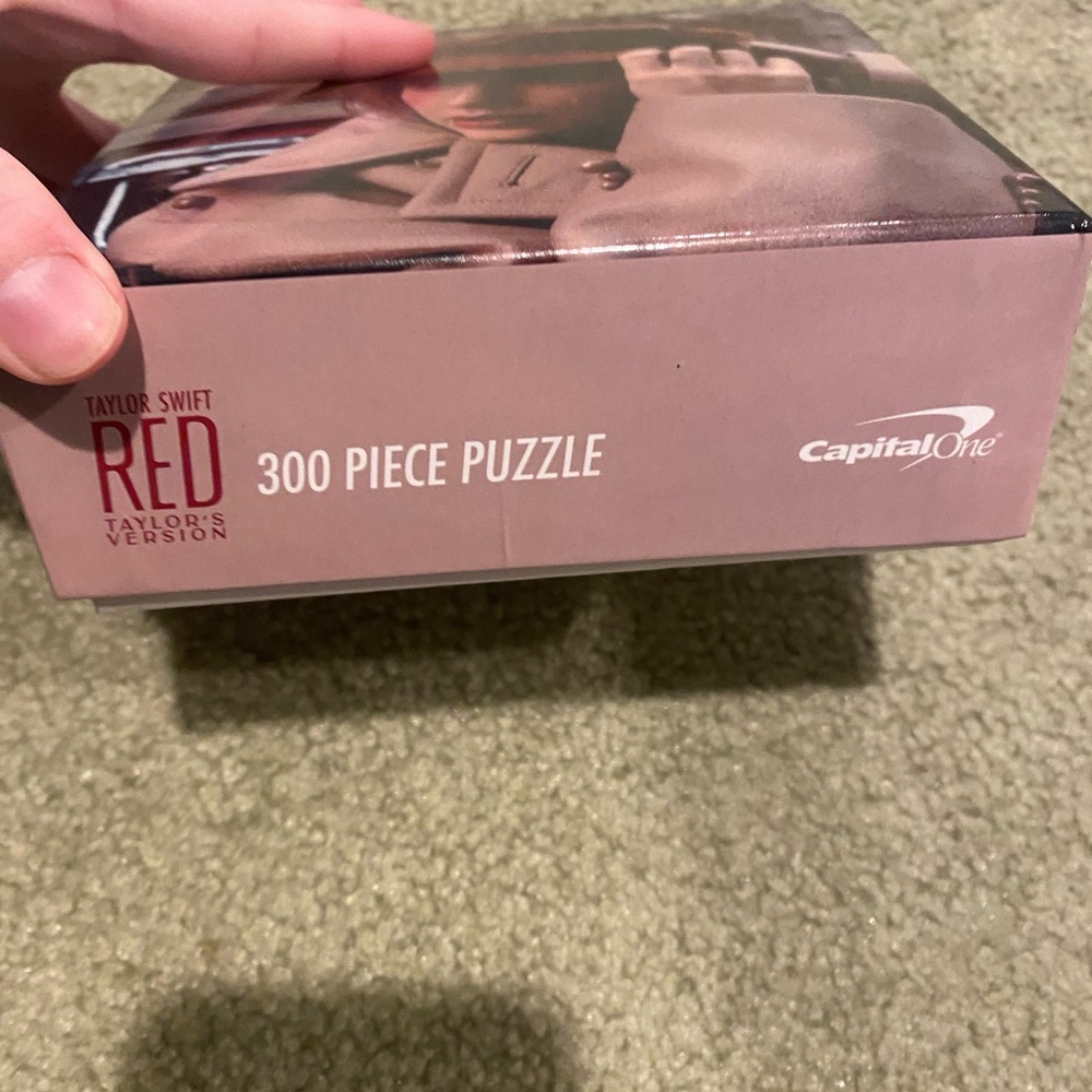 Red TV Puzzle - Picture 2 of 3